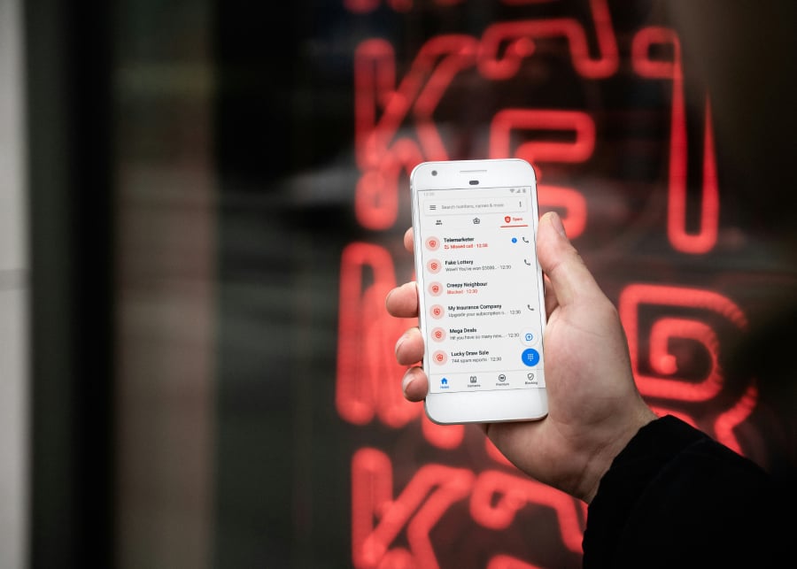 Google Expands AI Scam Protection to Samsung Galaxy S26