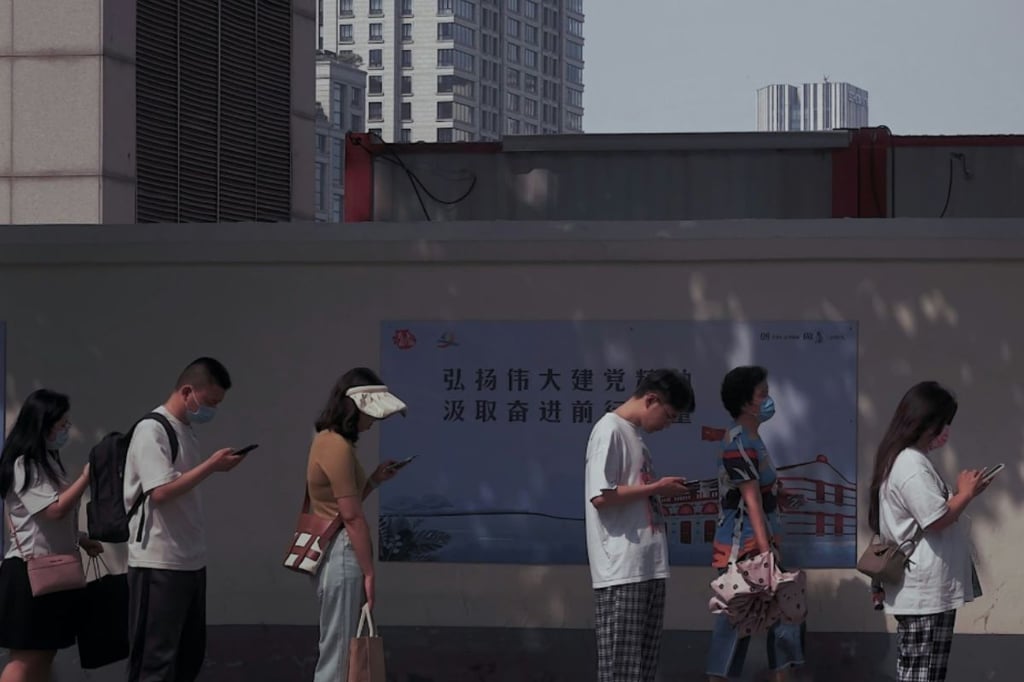 China Probe: How a Fake Fitness Tracker Became an AI ‘Top Pick’