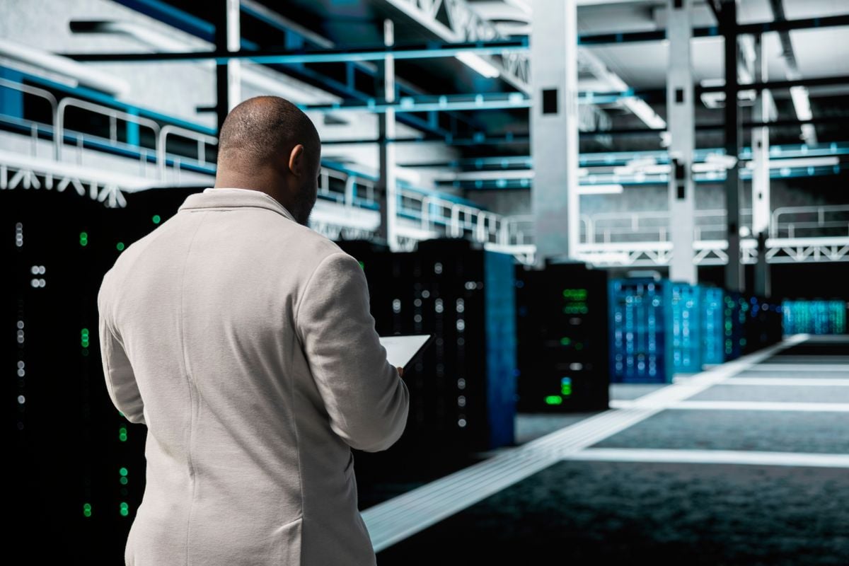 AI Data Centers Face Water Backlash - Can Air Solve the Crisis?