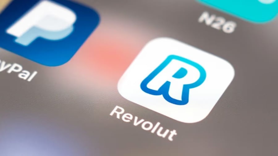 Revolut ஆனது மாபெரும் fintech பந்தயத்தில் 0 பில்லியன் ஐபிஓ மதிப்பீட்டை இலக்காகக் கொண்டுள்ளதாக கூறப்படுகிறது.