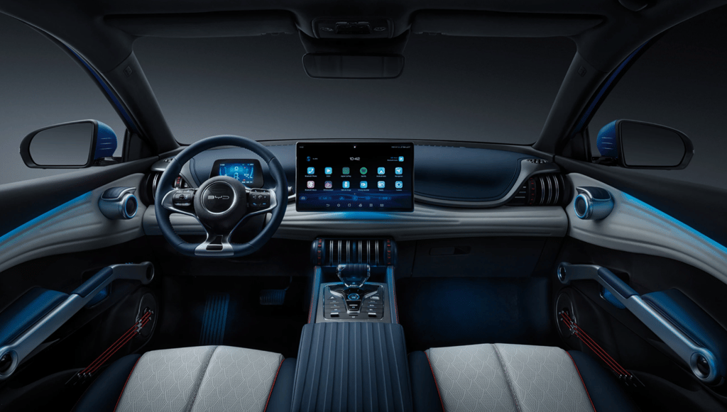 BYD Offers Crash Cost Coverage for God’s Eye Assisted Driving