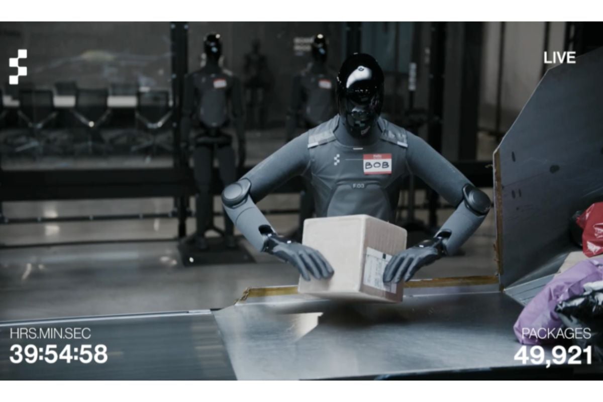 Figure Humanoid Robots Sort Packages Non-Stop in 24/7 Demo
