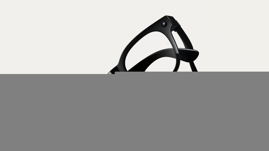 Apple’s Smart Glasses Have a Meta Problem: Earning Privacy Trust