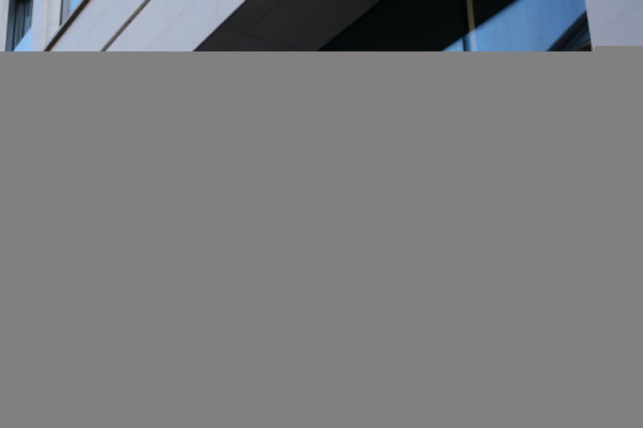 Apple Reopens Card Payments in India After Four-Year Halt