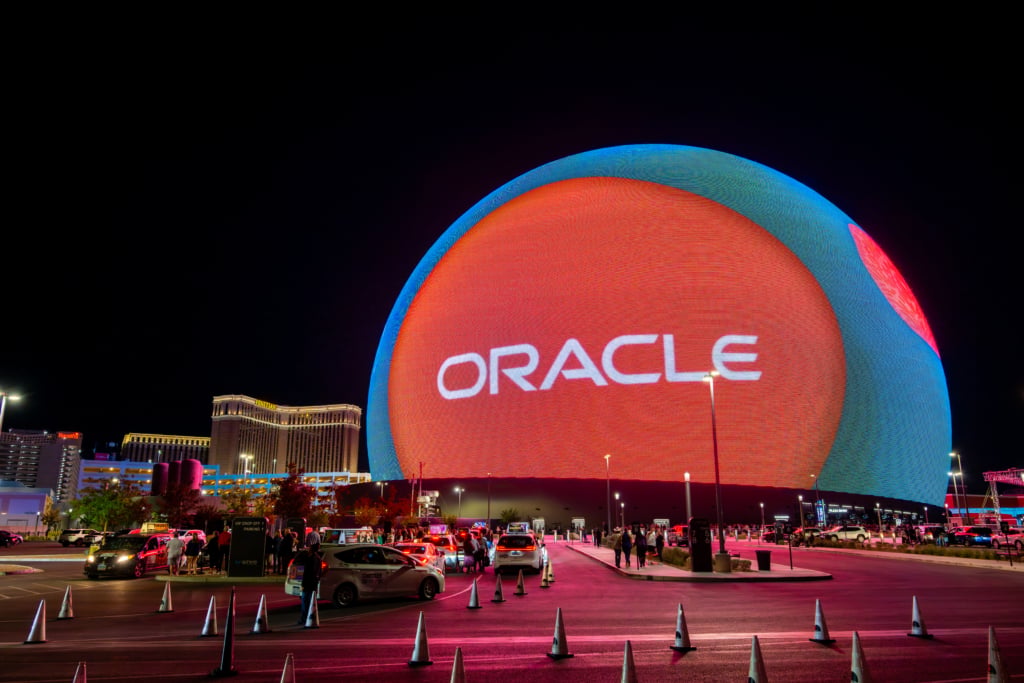 Oracle’s AI Data Center Funding Tests OCI Delivery Timelines