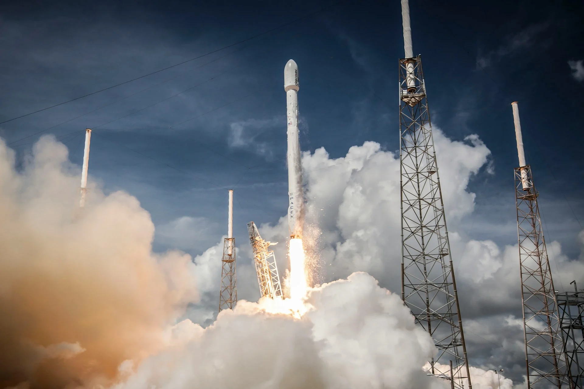 Google Launches AI Chips Into Orbit to Test Space Data Centers